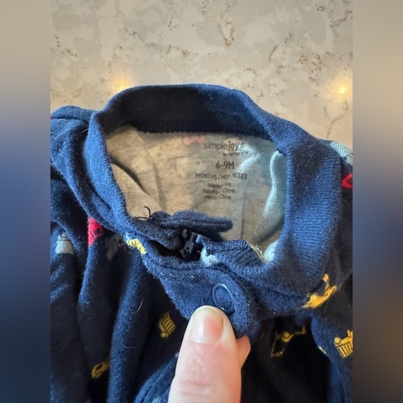 6-9M - pack of 3 - footies- Burt’s bees & Carters - Picture 5 of 14